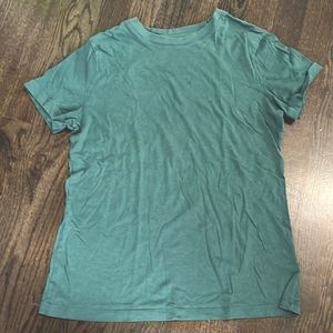 A New Day turquoise t-shirt. Size small.